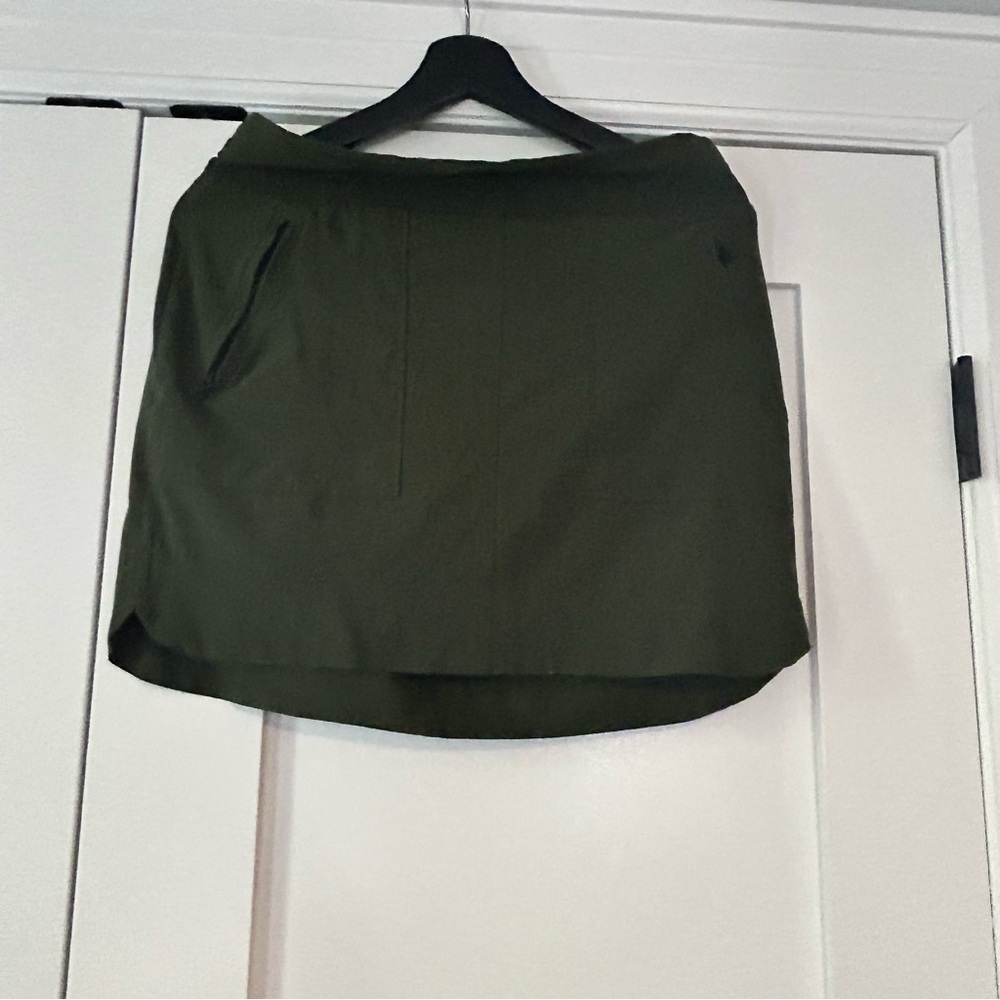 Athleta Skort Size 6 - Picture 2 of 3